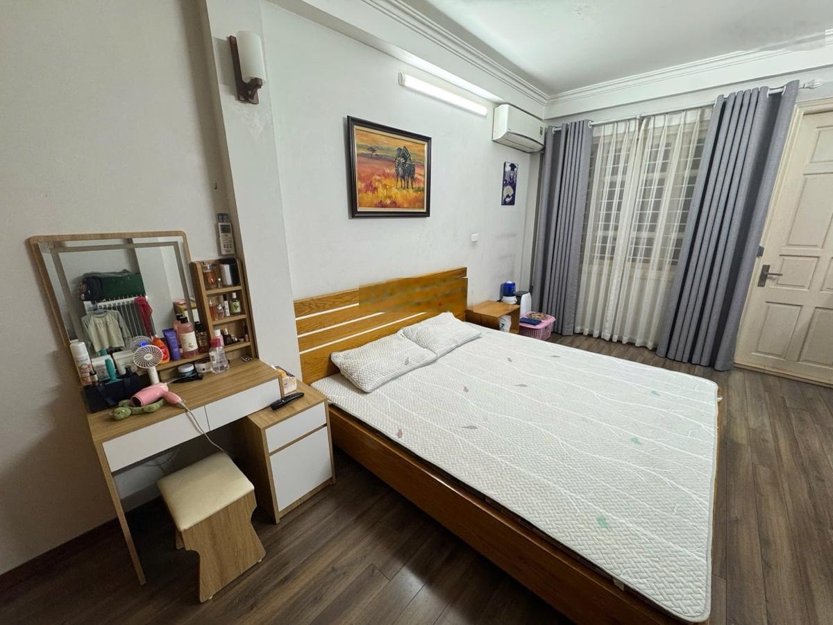 Nhà đẹp đón tết ngõ thông 6 tầng sát phố 39m2, chỉ hơn 8 tỷ ở Văn Quán, Hà Đông,