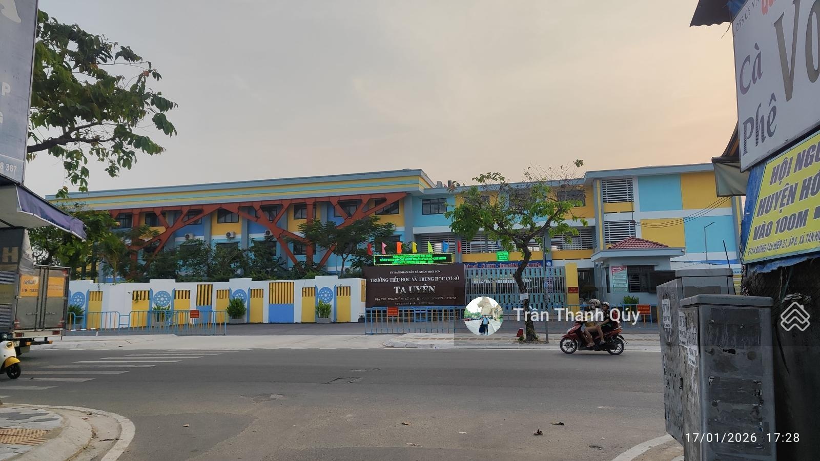 Nhà mới, Gần Chợ Hóc Môn, đường Lê Lợi, 130m2, chính chủ đang ở, giá nhỉnh 4 Tỷ