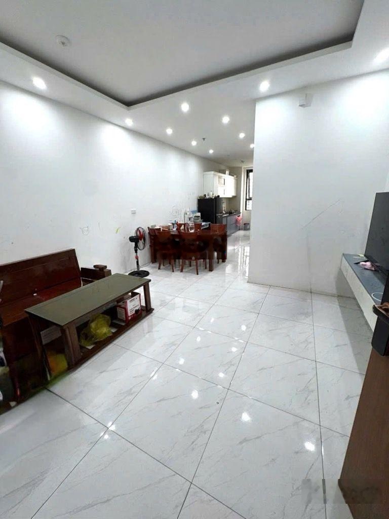 Bán gấp, CH NO4 Ecohome3, 53m2 2 PN, tầng trung, view thoáng, full nội thất ở ngay, sổ sẵn, hiếm