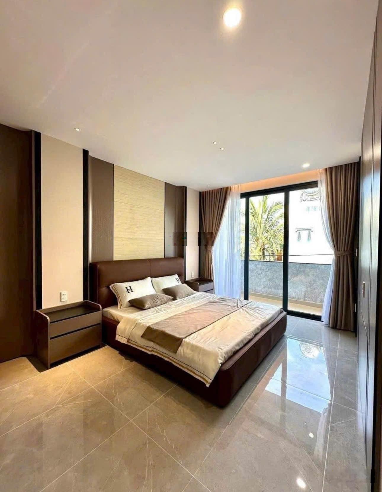 Chỉ 2 tỷ 450 - Cần thanh lý trước Tết căn nhà Nguyễn Suý - Tân Phú - Gần chợ Tân Hương