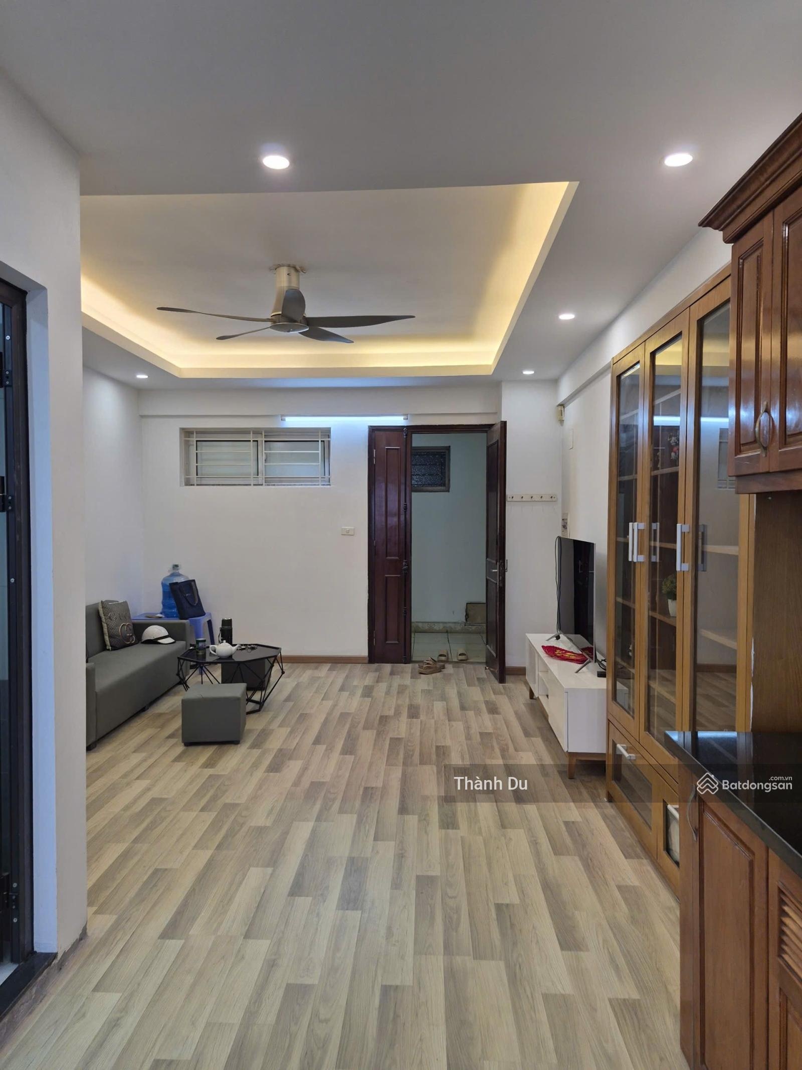 CHO THUÊ CHUNG CƯ SÀI ĐỒNG, LONG BIÊN 74m2 2 PN 2WC nhà đẹp thoáng giá 8 tr/ tháng