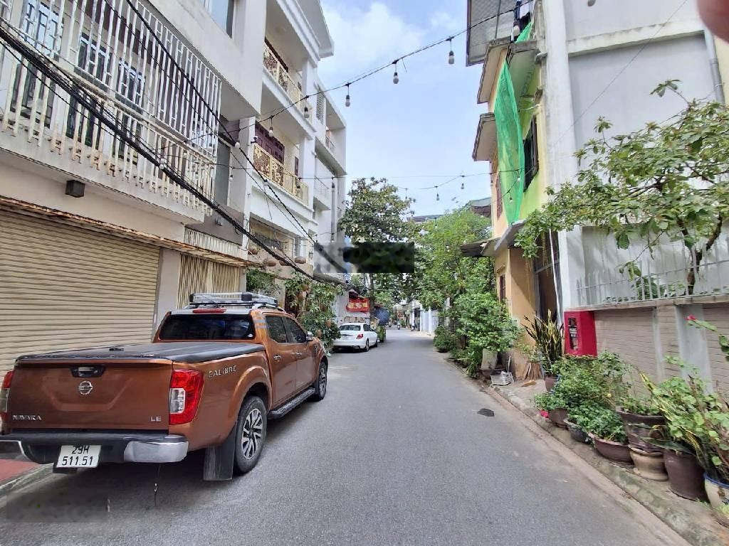 Bán đất thượng thanh 54m2 - mặt tiền 5.1m - ô tô tránh - kinh doanh tốt - 13.3 tỷ