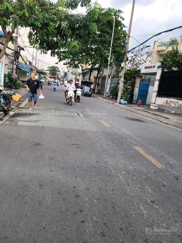 Giáp bình phú q.6 - đường 8m thông - nhà 4 tầng kiên cố 4x15 5pn 6wc chỉ 7.tỷ tí