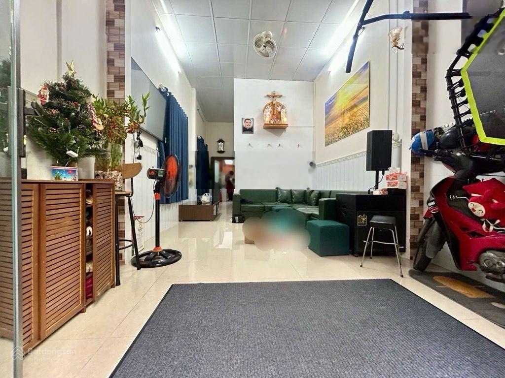 Nhà đẹp ở ngay - gần vòng xoay lê đại hành - quận 11 - dt 45,1m2 - chỉ nhỉnh 6 tỉ