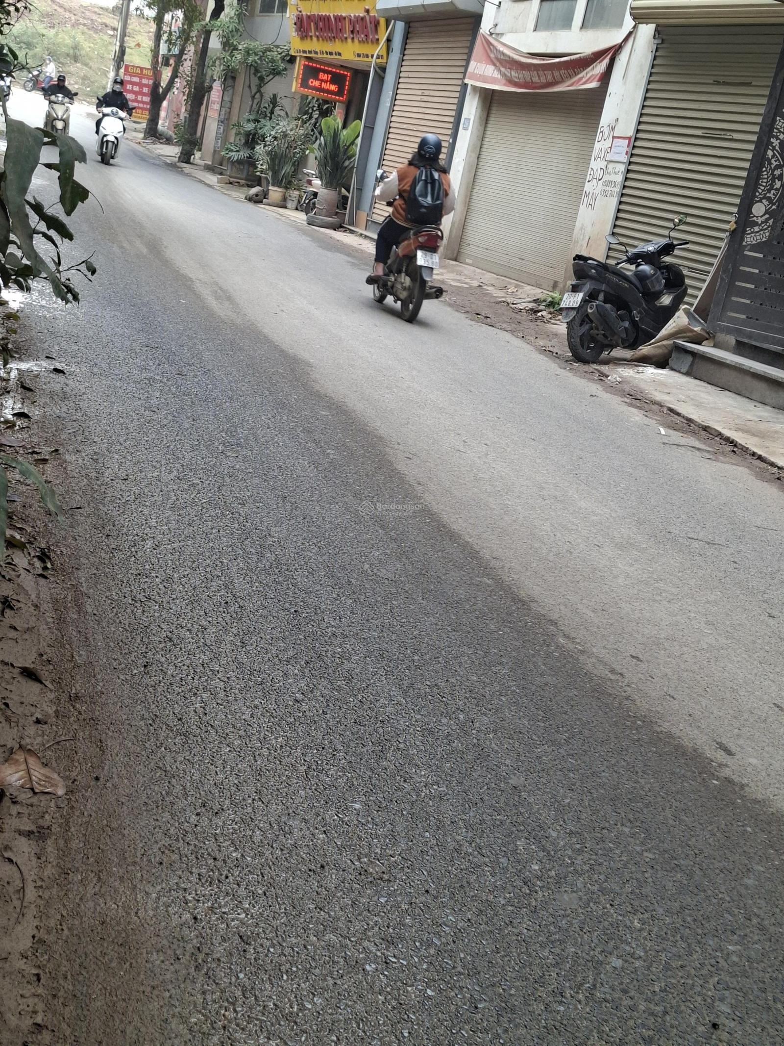 Bán nhà yên nội - yên nghĩa -ha đông 5t-dt 36m ô tô đỗ cửa gần trương đh chỉ 9. 6tỷ lh 0328517281