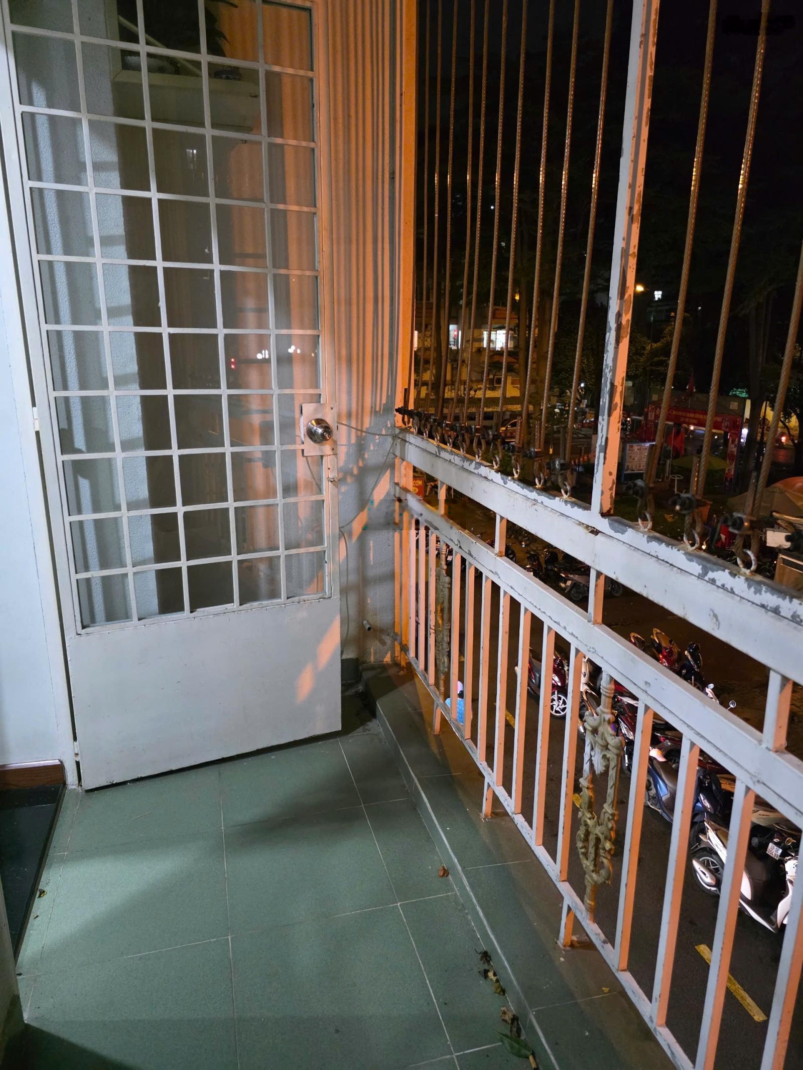 Bán căn hộ chung cư ngô quyền - có sân sau rộng thoáng - sổ hồng riêng