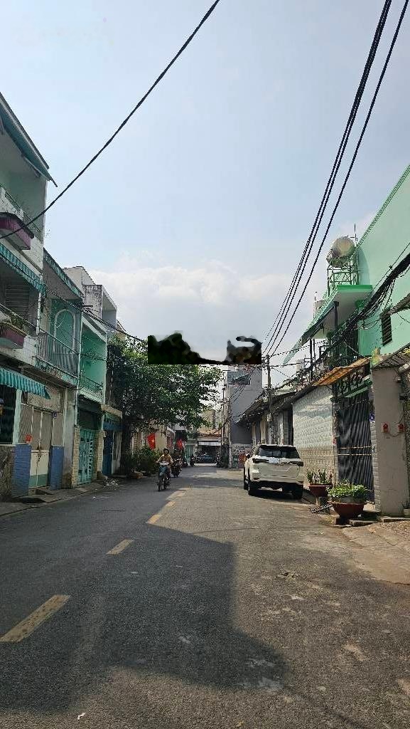 Bán nhà tân phú - sát mặt tiền - giáp quận 11 - sát hẻm xe tải - 56m2 - 2tầng btct - chỉ 5.9tỷ.