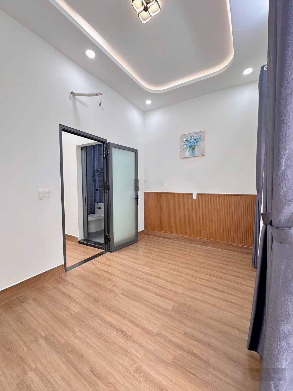 [ giá 2 tỷ 280 ] nhà đường lê trọng tấn , tân phú . cách aoen 500m . shr. lh 0903632392 quân