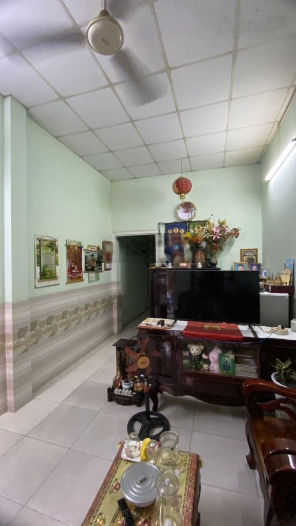 Hẻm ô tô phạm văn chí, 75m2, hơn 6 tỷ