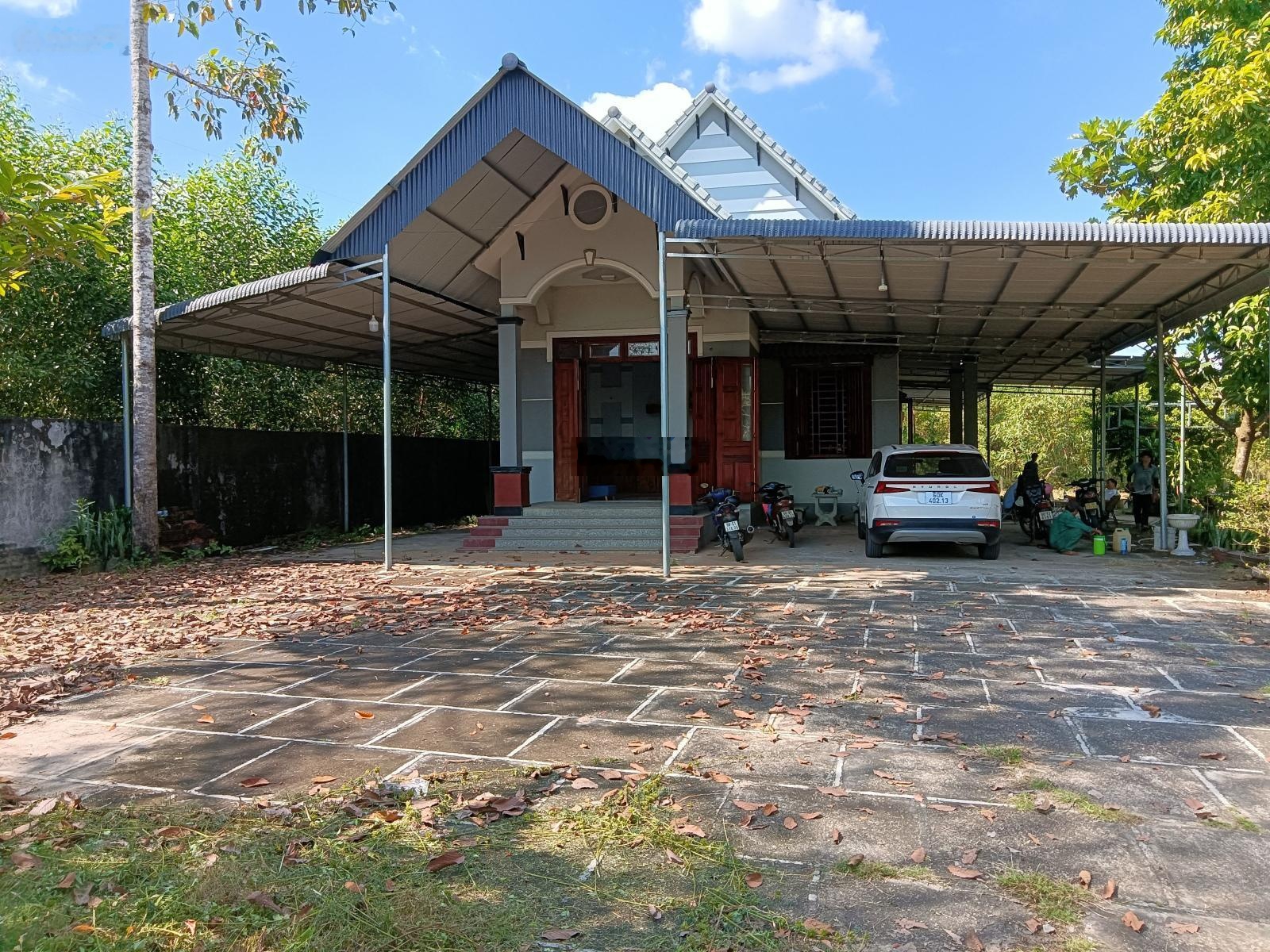 Bán Đất 7000m2 tại Ngã 3 Ông Đồn, Gia Ray, Xuân Lộc, Đồng Nai, 70 tỷ