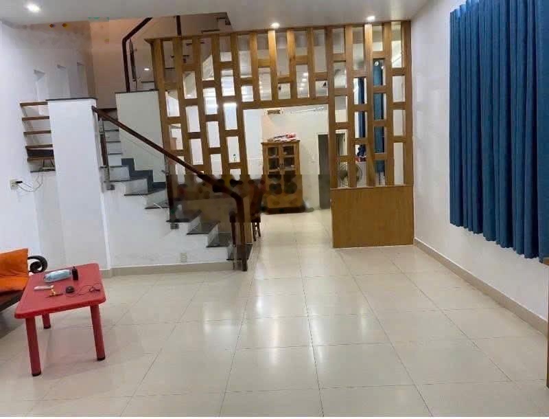 Cho Thuê Căn Góc 3 Tầng - Đường 339 Phước Long B - Quận 9