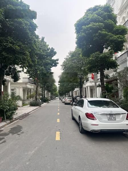 Chính Chủ Bán Liền Kề Louis City Đại Mỗ - Diện Tích 110m - 6 Tầng - Thang Máy - Chỉ 28.5 Tỷ