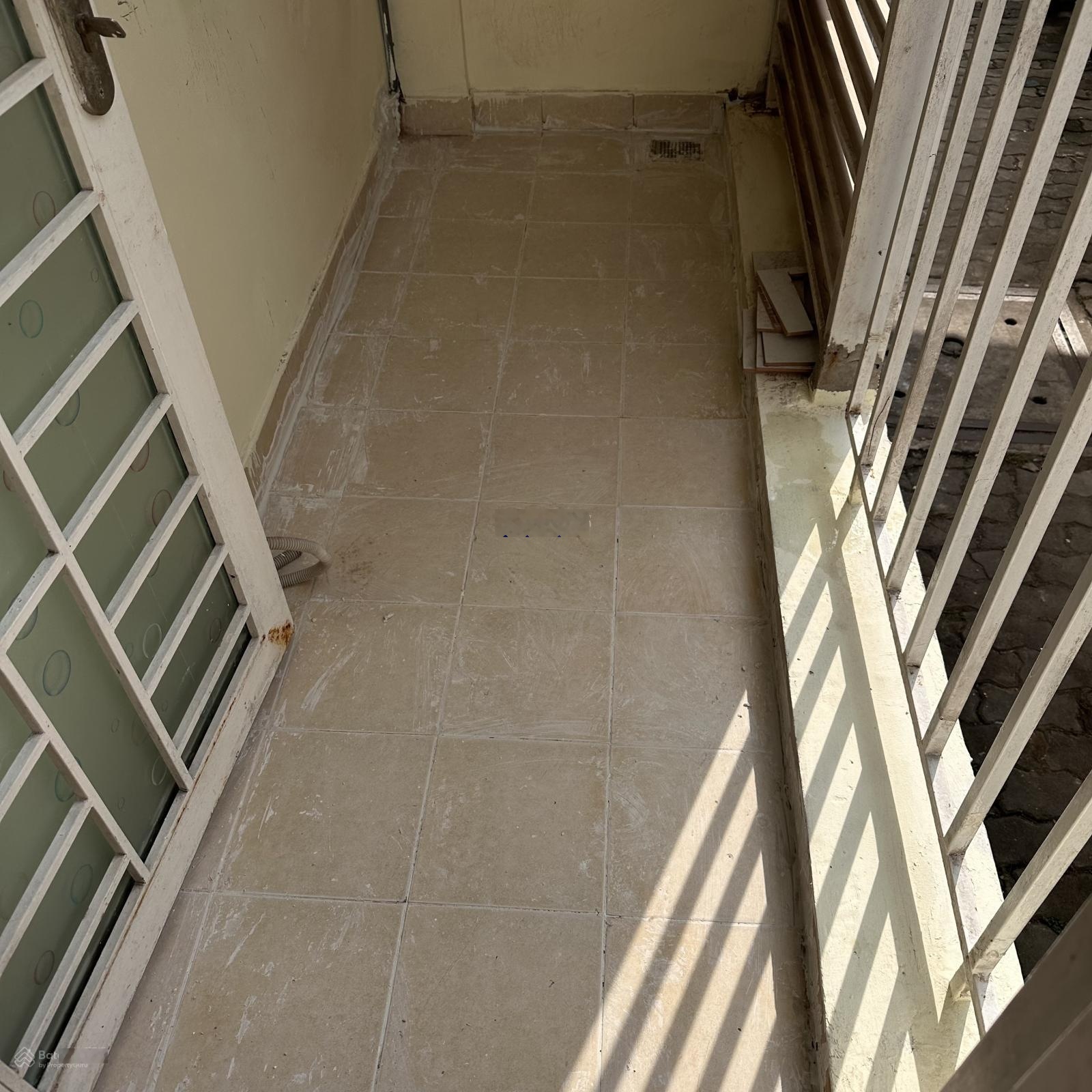 Cần bán căn chung cư Ehome 4 vị trí Tầng trệt tiếp đất. Cách quốc lộ 13 chỉ 500 m. Canh tiến Metro