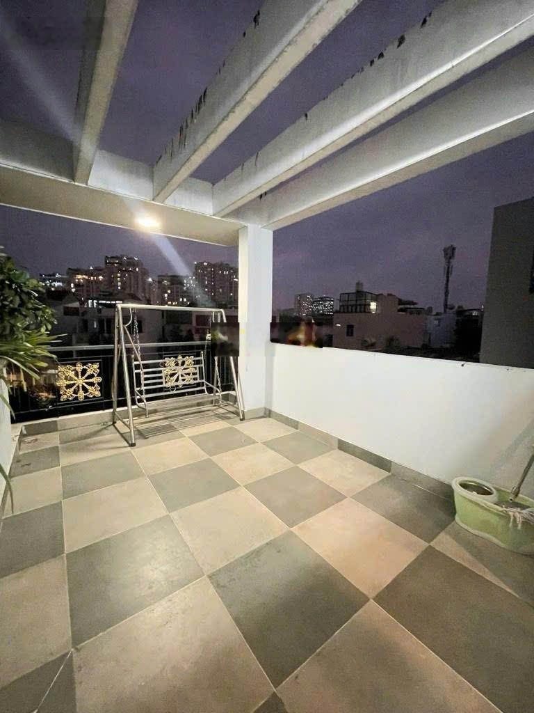 bán nhà mặt tiền kinh doanh tân vĩnh quận 4 có 11 tỷ có dòng tiền đúc 5 tấm