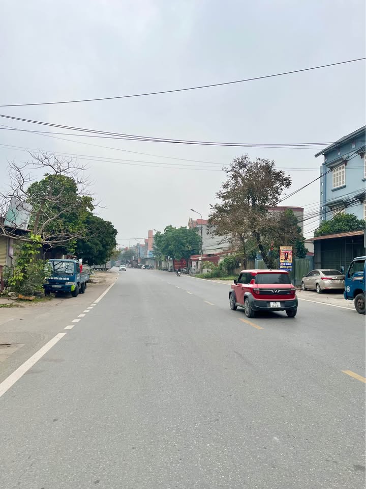 Bán biệt thự 2 tầng tại mặt đường 39A, An Chiểu, Liên Phương, Hưng Yên, giá 13 tỷ