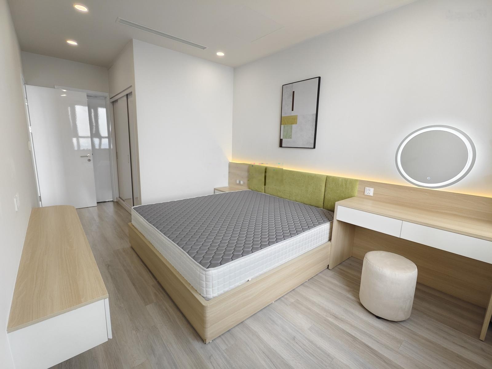 Cho thuê căn 104m2, 2 + 1PN, 2WC, full mới 1 tại BRG Diamond Lê Văn Lương, 27tr 0899511866