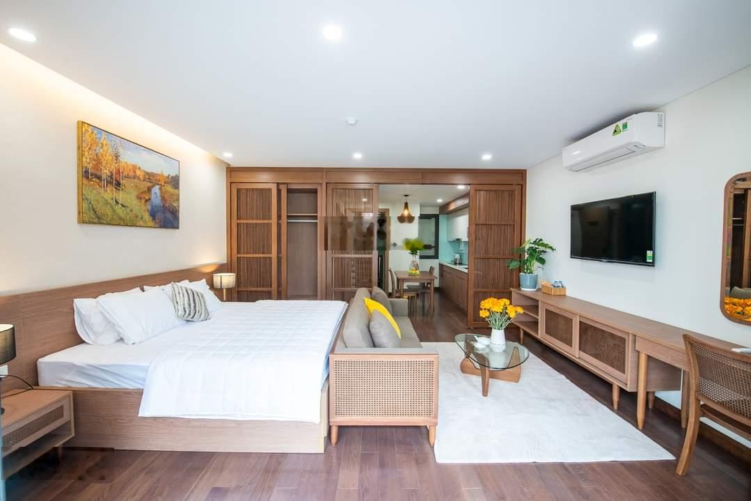 Chính chủ bán nhà MP Trung Kính, Cầu Giấy, DT 90m2, MT 5m, 5 tầng, 36 tỷ