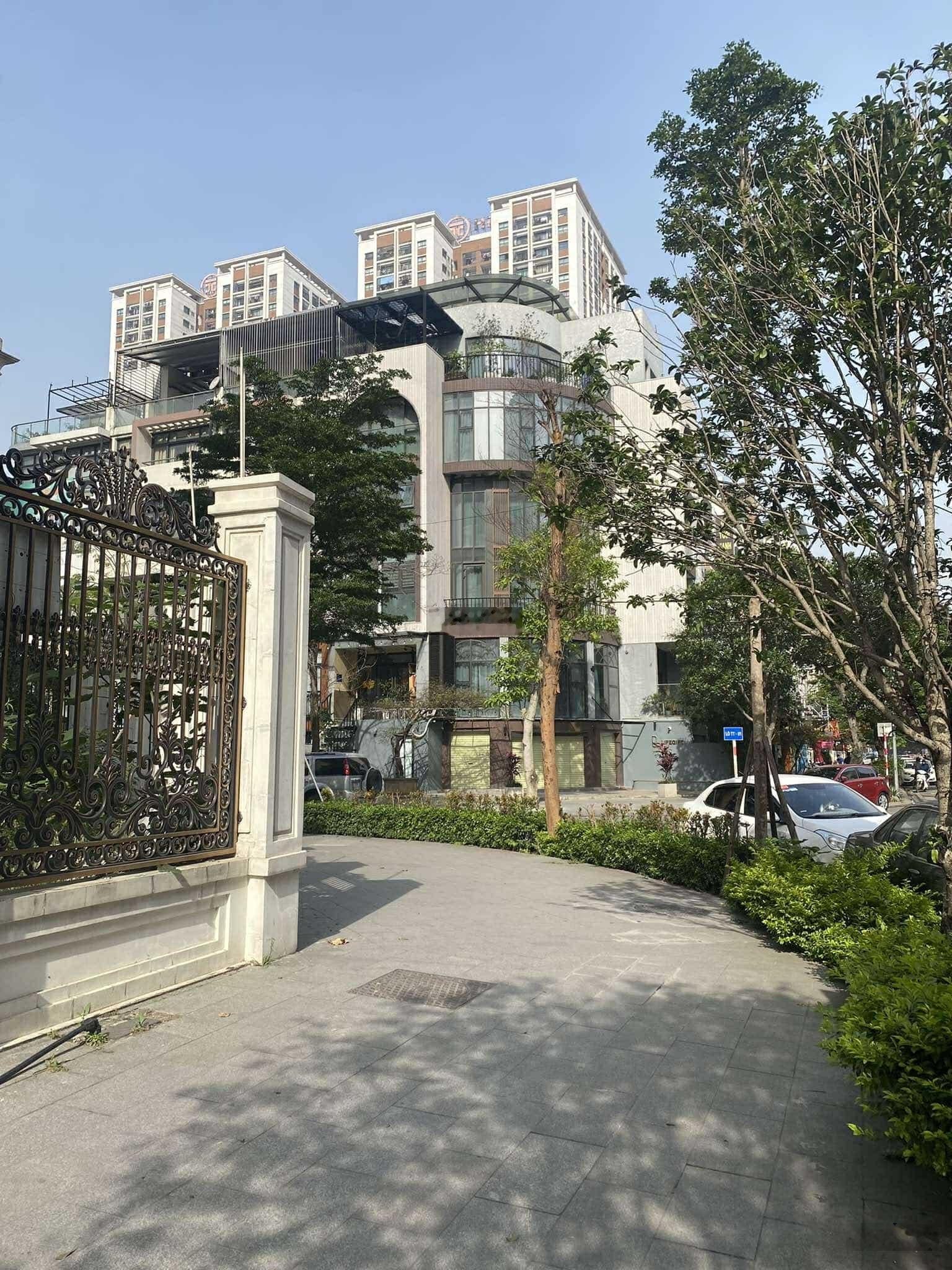 Biệt thự The Zei Mỹ Đình, diện tích 243m², DTXD 530 m², giá tốt từ chủ đầu tư.
