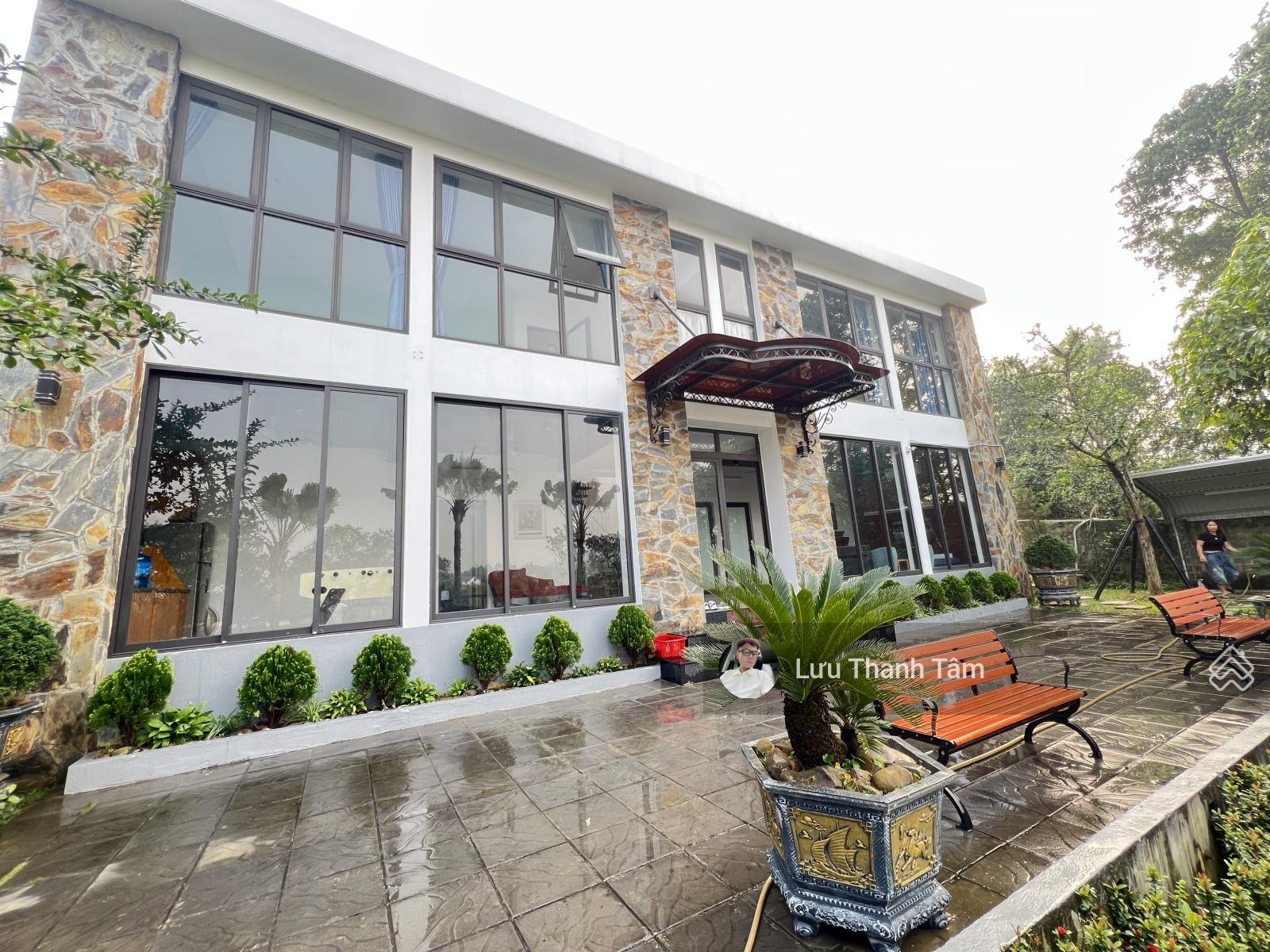 Chính chủ cần bán lô đất sẵn khuôn viên siêu nghỉ dưỡng đầy đủ tiện ích, cách TT HN chỉ 30km