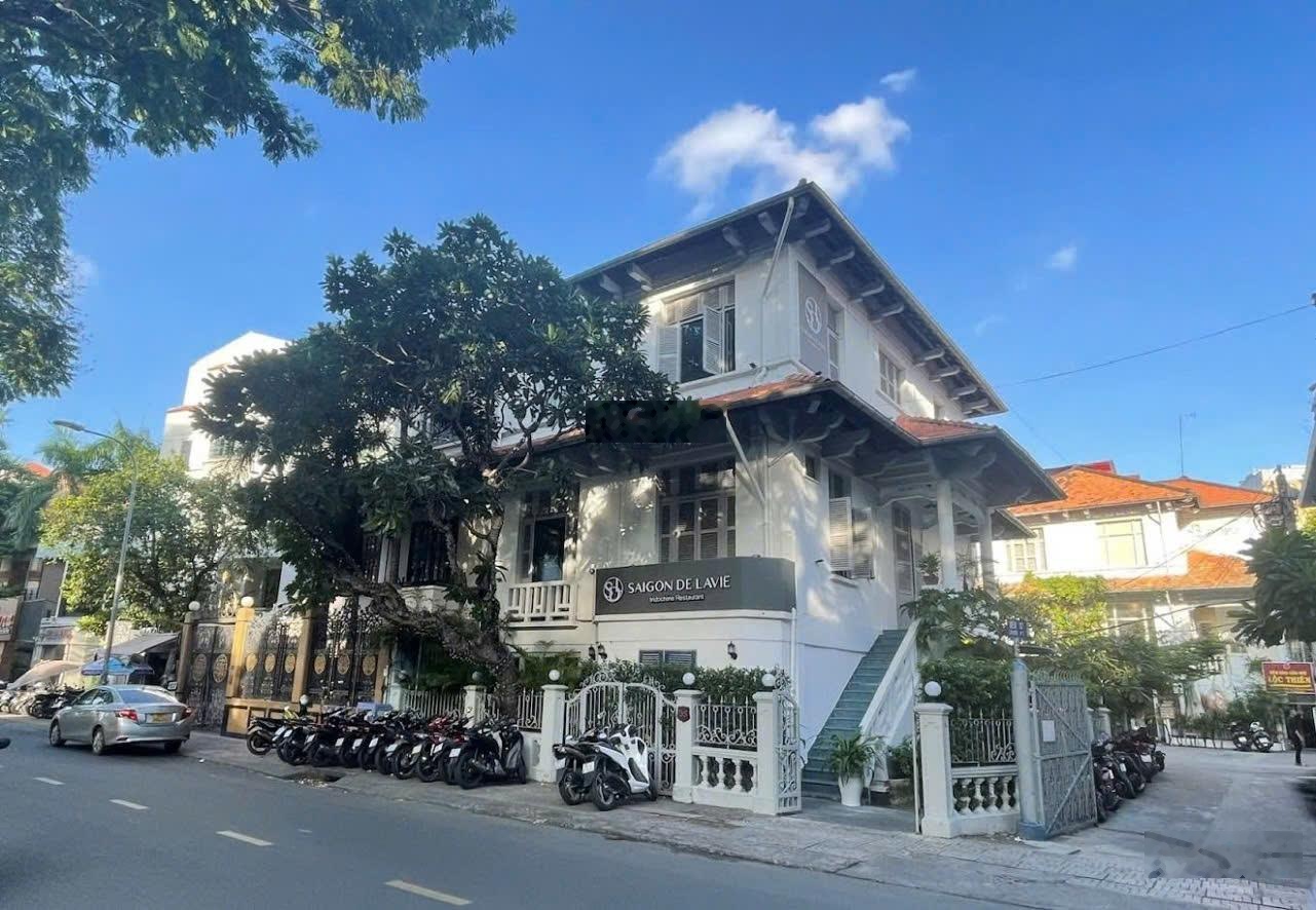 Siêu vip nhà mặt tiền Nguyễn Thị Diệu, P Võ Thị Sáu, Quận 3, DT: 11x33m 3 tầng HĐT: 180tr giá: 80tỷ