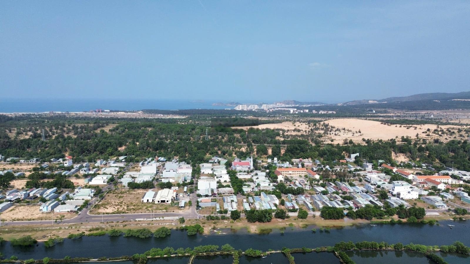 Đất nền biển khu TTHC mới PK5 - 8, Nhơn Hội, Quy Nhơn, giá hơn 10 triệu/m2 diện tích 140m2 ngang 8m