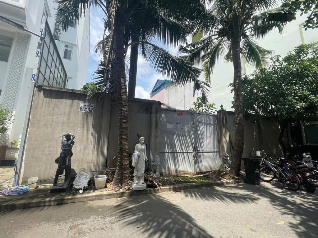 Rẻ nhất Thảo Điền - Ngang 10 x 23m xây được hầm 7 tầng - đường số 47 Thảo Điền Q2 - giá 31 tỷ