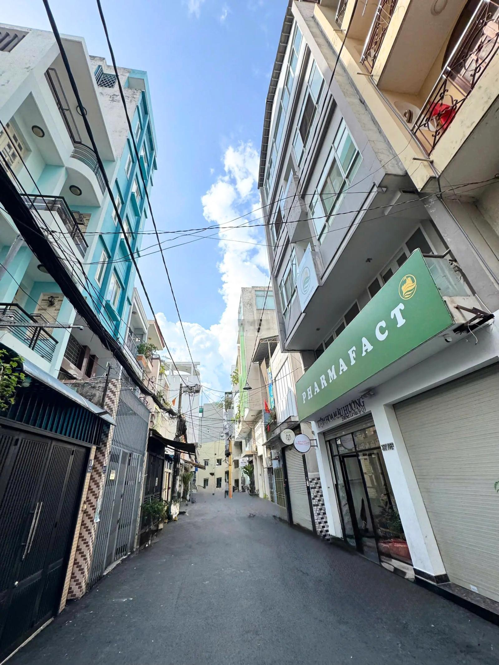 Chỉ 13 tỷ TL, có nhà HXH nhựa 6m cực đẹp Lê Văn Sỹ, quận 3, ngang 4,1m, nở hậu, 5 tầng, vào ở ngay!