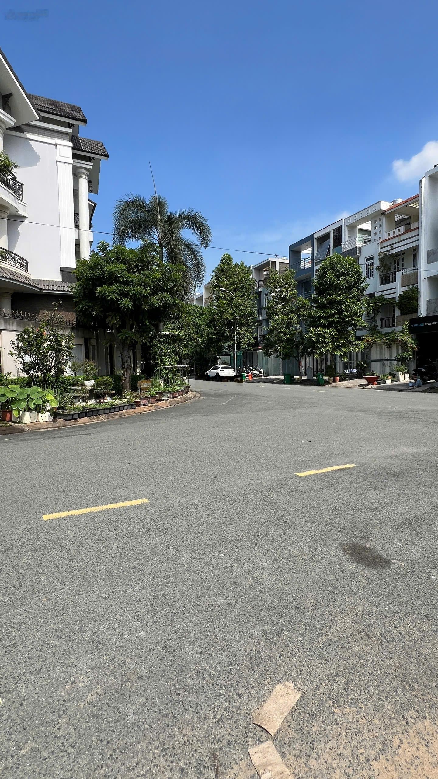 Bán đất góc 2 mặt tiền bùi tá hán p. an phú, quận 2 - 13m x 16m - 54 tỷ