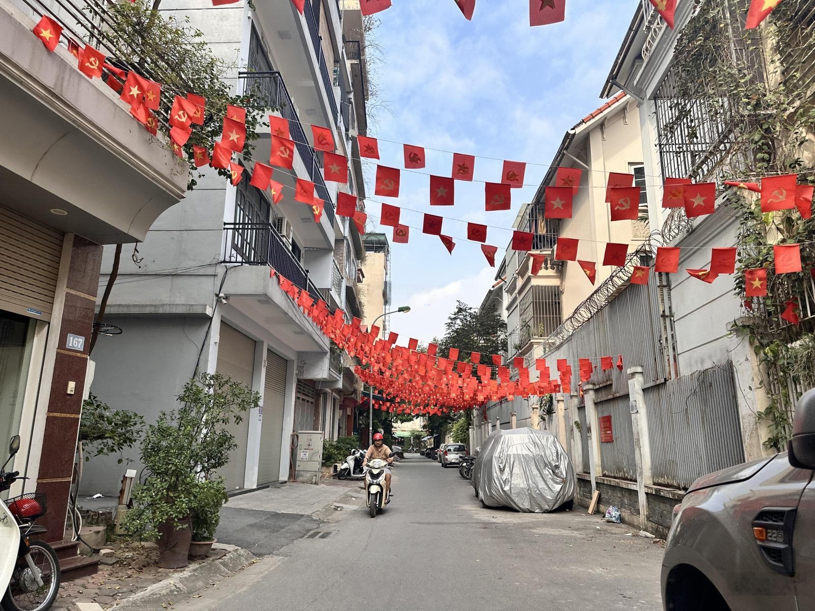 Bán nhà Quang Trung - Hà Đông, kinh doanh, phân lô ô tô, vỉa hè, 50m2 giá 13.5 tỷ