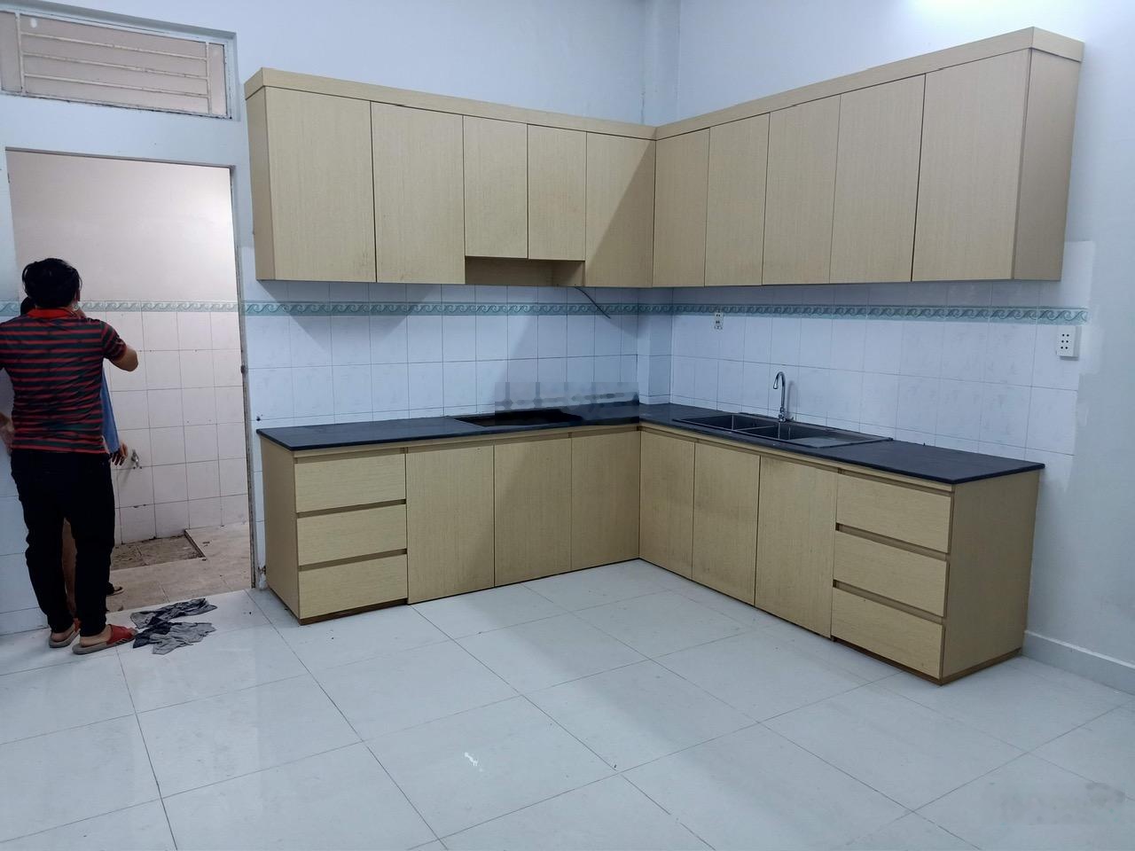 Cho thuê nhà quận 7, mặt tiền KDC Belleza liền kề Phú Mỹ Hưng, giá 17tr