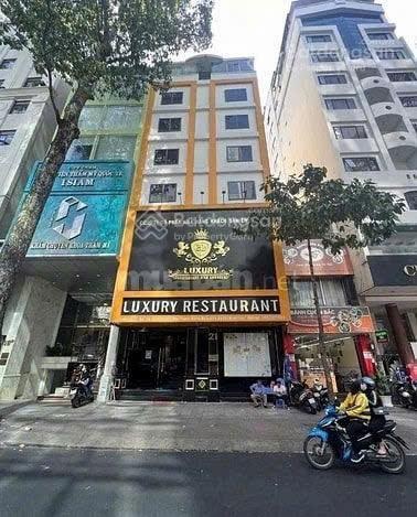 Góc 3 mặt tiền đường Nguyễn Văn Luông Q6 hẻm sau 8m có chỗ cửa DT 6x20m, nhà 4 lầu giá 18,5 tỷ