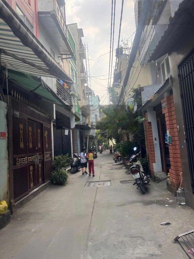 Ban nhà 2 tầng hẻm 4m đường Hương Lộ 2, Bình Tân, DT 4x16m giá nhỉnh 4 tỷ