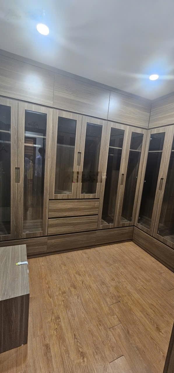 Cho thuê nhà Ngọc Thụy Long Biên - nhà mới 3 ngủ đủ đồ cơ bản gần ngay cầu Chương Dương, Long Biên