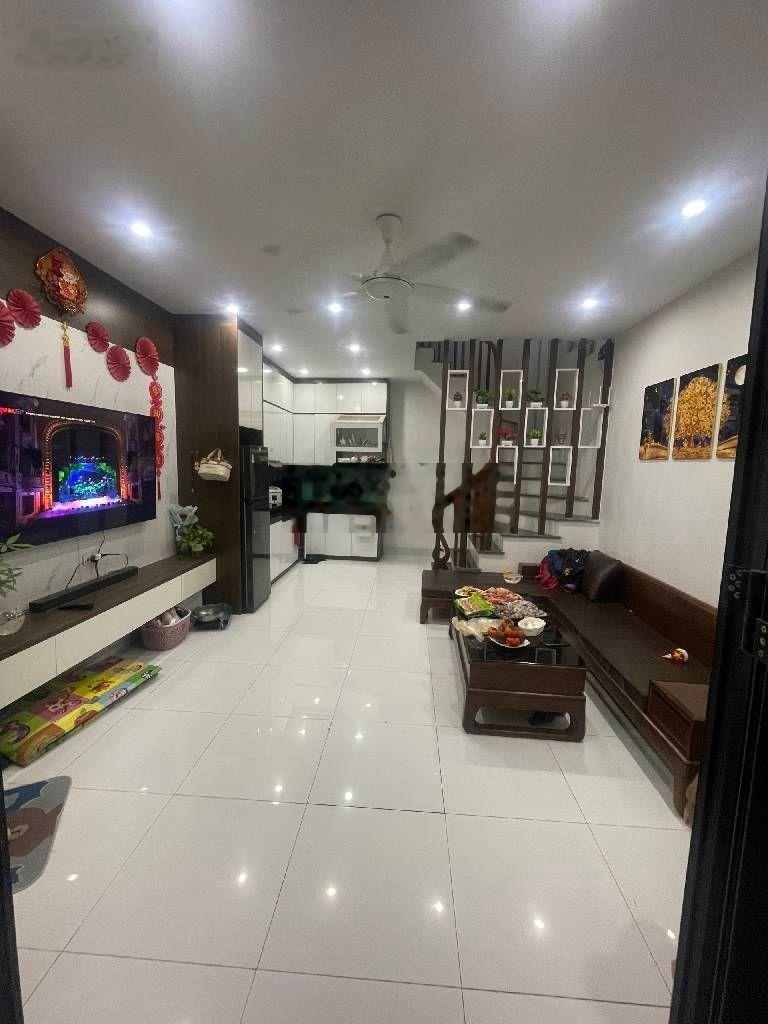 Nhà phố Bạch Mai - Hai Bà Trưng - thang máy - tặng nội thất - 50 m2 - 6 tầng