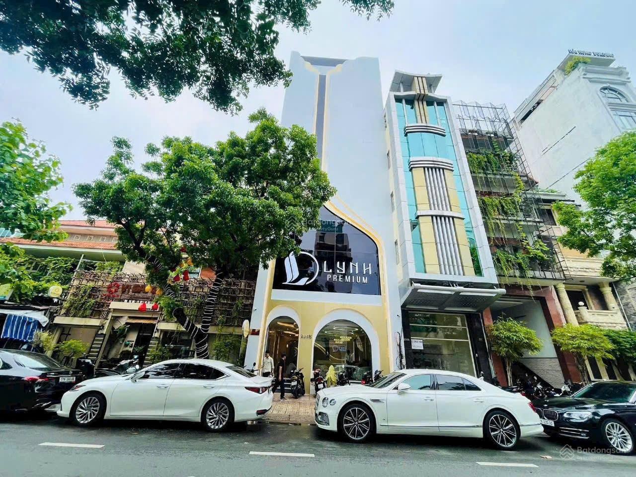 Tòa nhà giảm 8 tỷ | MT Nguyễn Đình Chiểu Q3 | 7.5m x 22m = 152.8m² | Giá 155 Tỷ | Thuê ~300 triệu