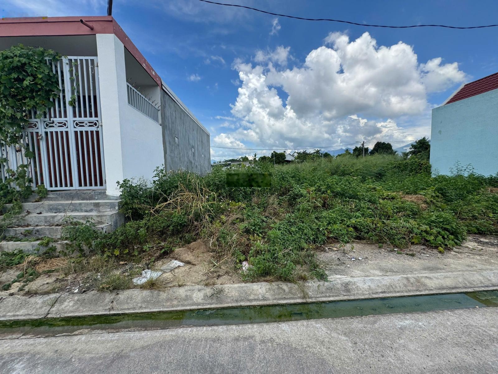 Bán Lô Đất Trung Tâm Diên Khánh Cách Sông Cái 100m Đường bê tông 9m, Giá Tốt Đầu tư chỉ 1,740 tỷ TL