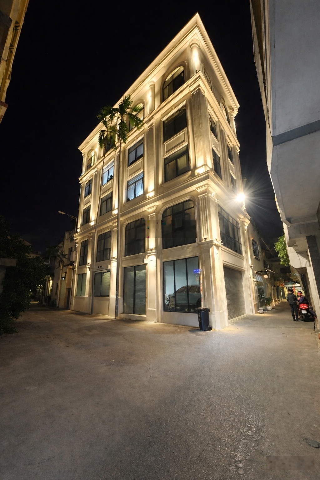 Bán toà nhà dòng tiền ô tô tránh vỉa hè kd lô góc 9 tầng Nam Từ Liêm (có hầm)