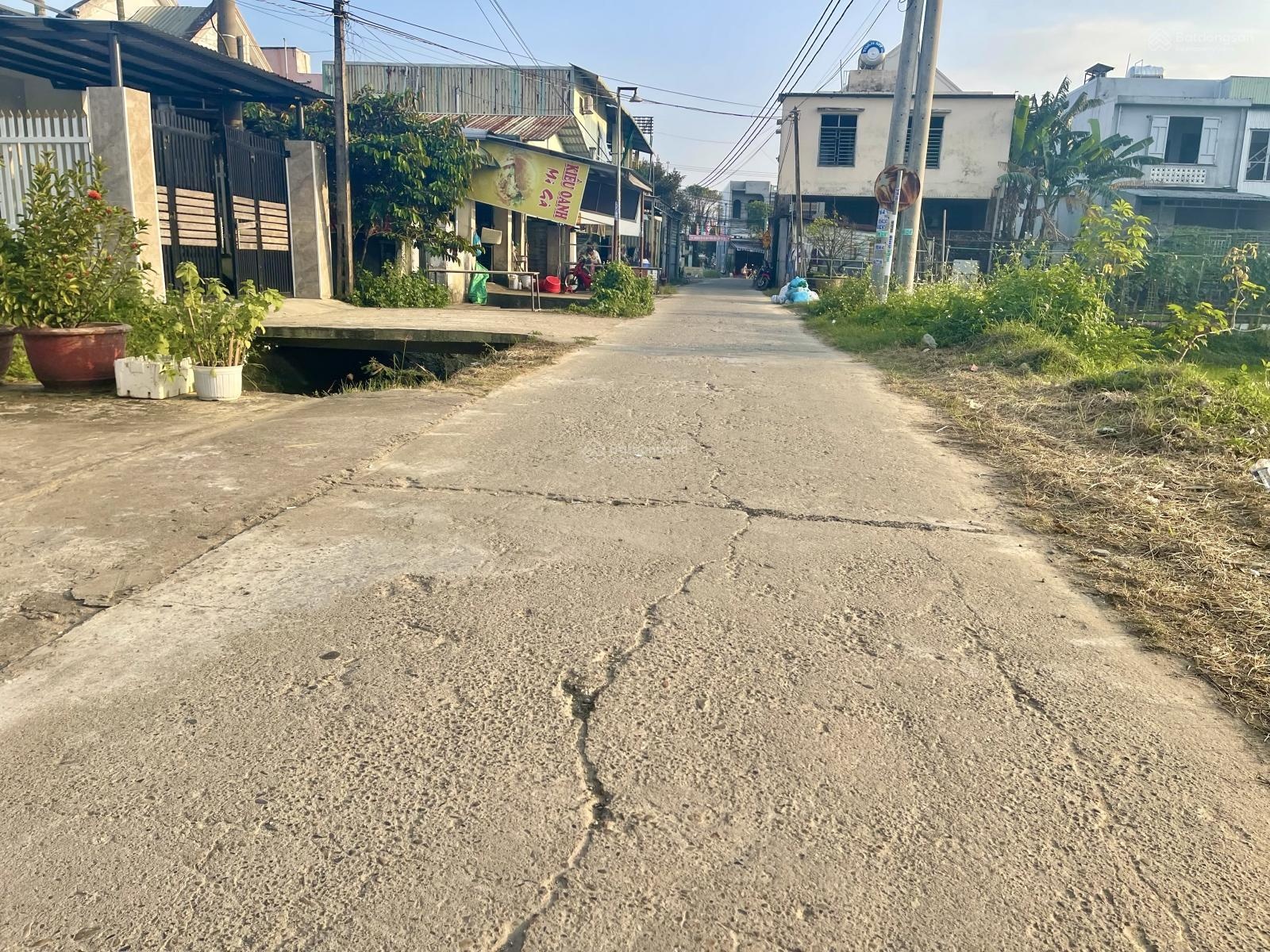 Bán đất nền 115m2 tại Thị trấn Ái Nghĩa, Đại Lộc, Quảng Nam, giá cực chất 600 triệu