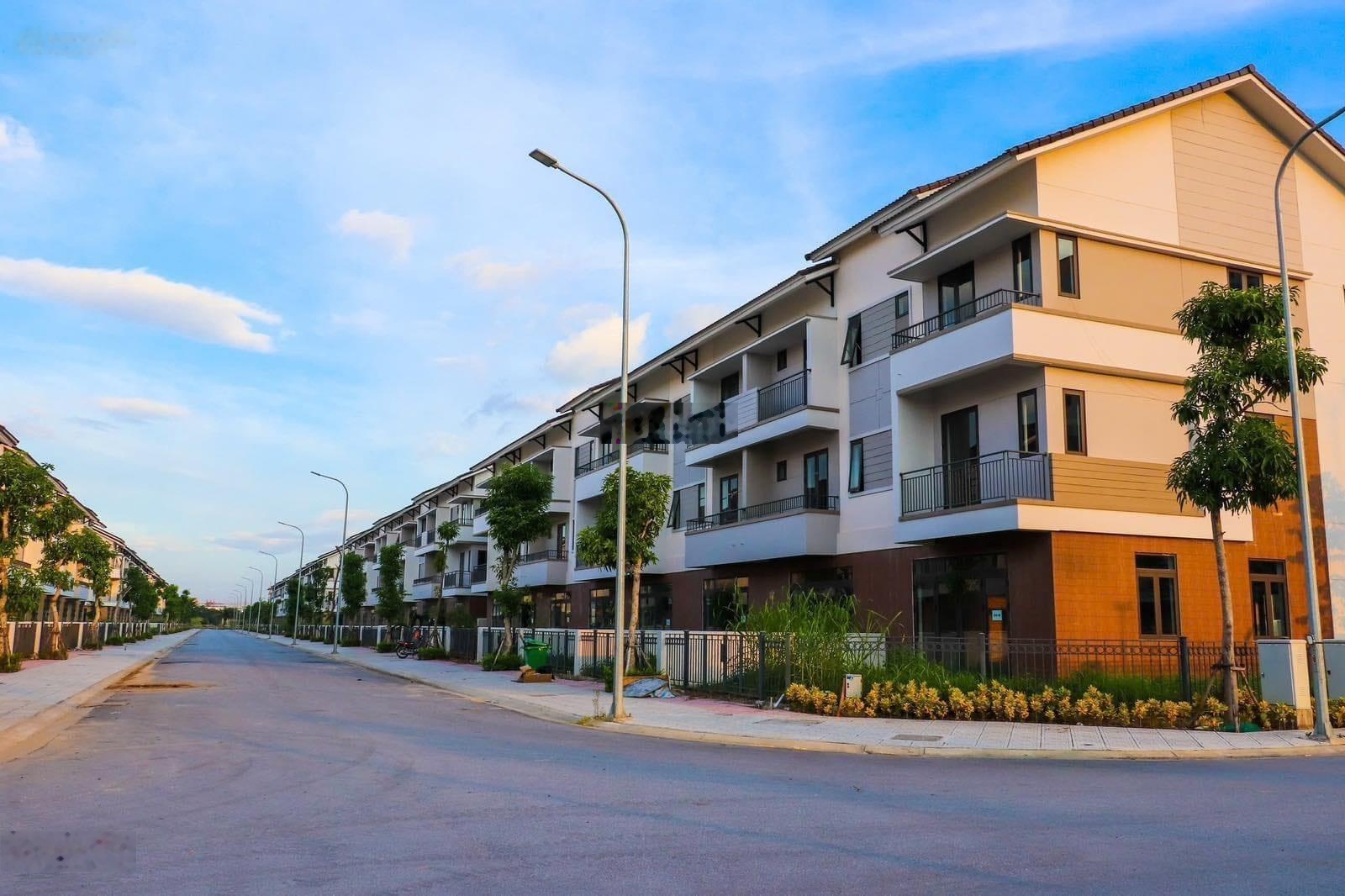 Shophouse Centa Riverside giá thấp nhất thị trường chỉ 6.8 tỷ đường -15.2m - gần ga Metro Trung Mầu