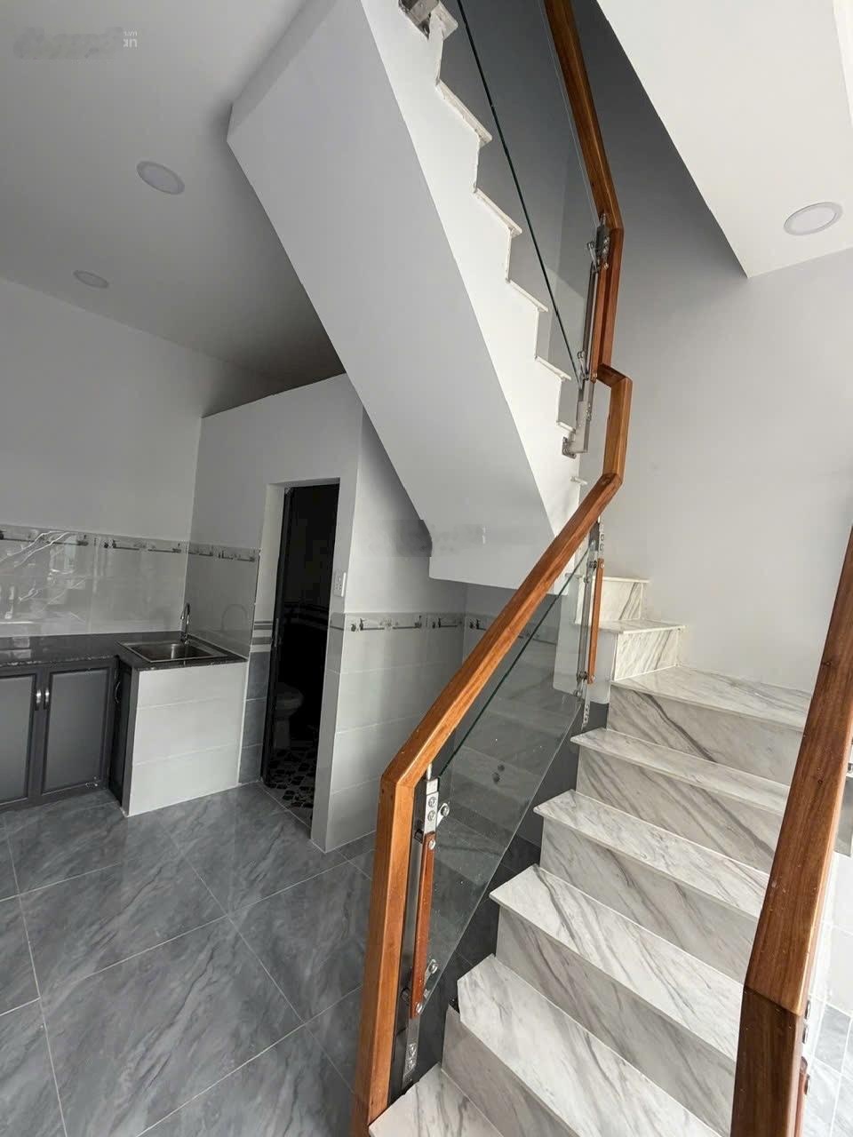 Bán nhà hẻm xe hơi đường Bùi Văn Ba - Quận 7