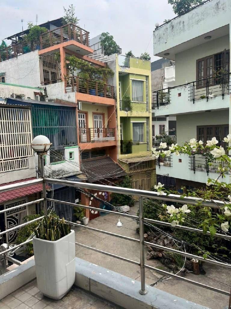 TTQ 8 cách mặt tiền 50m ra đường Liên tỉnh 5