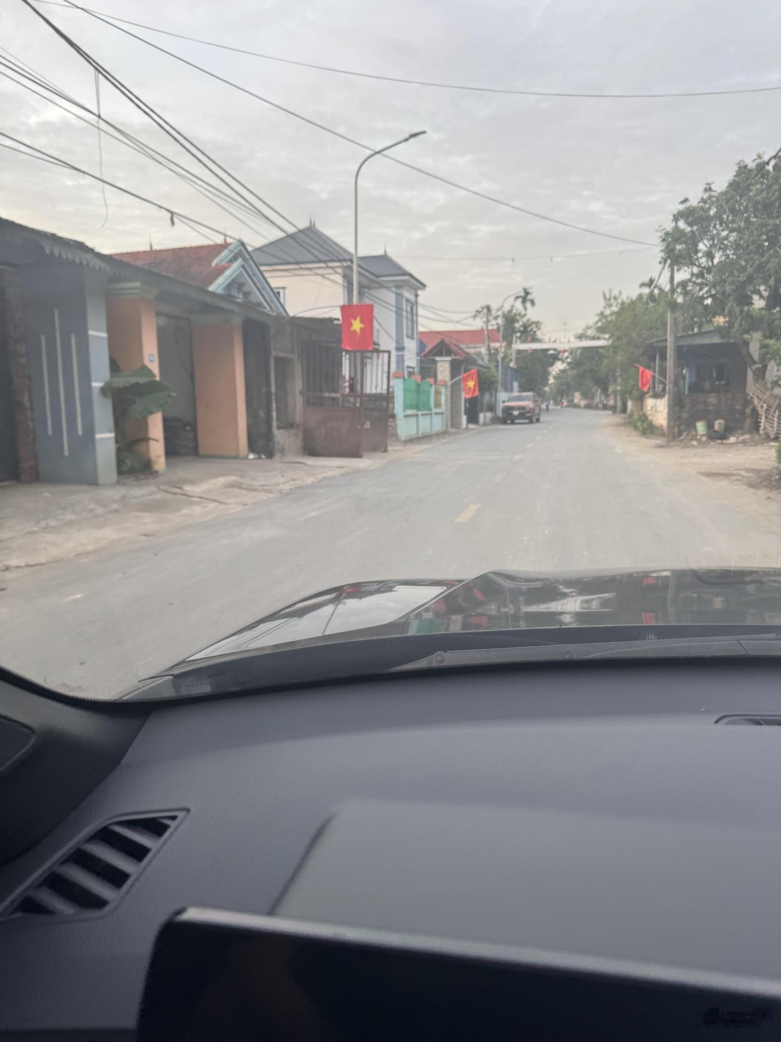 Bán đất trục chính liên xã lô góc 3 mặt tiền, 596m², kinh doanh được