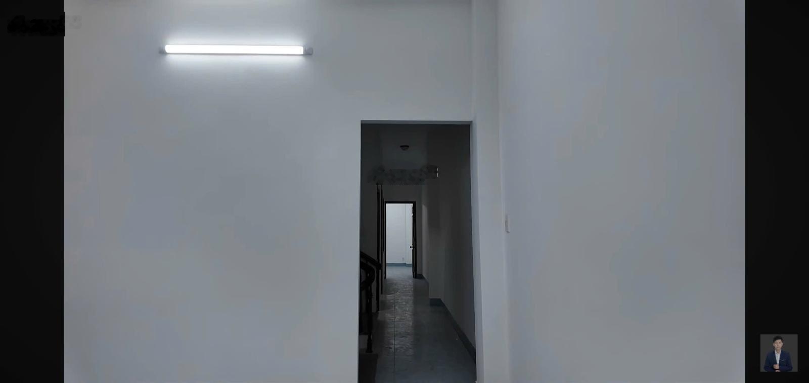 GIẢM Sốc gần 1 tỷ ! Chủ nhà bán nhanh nhà 3 tầng đường Núi Thành , cách 800m đến Đà Nẵng Downtown