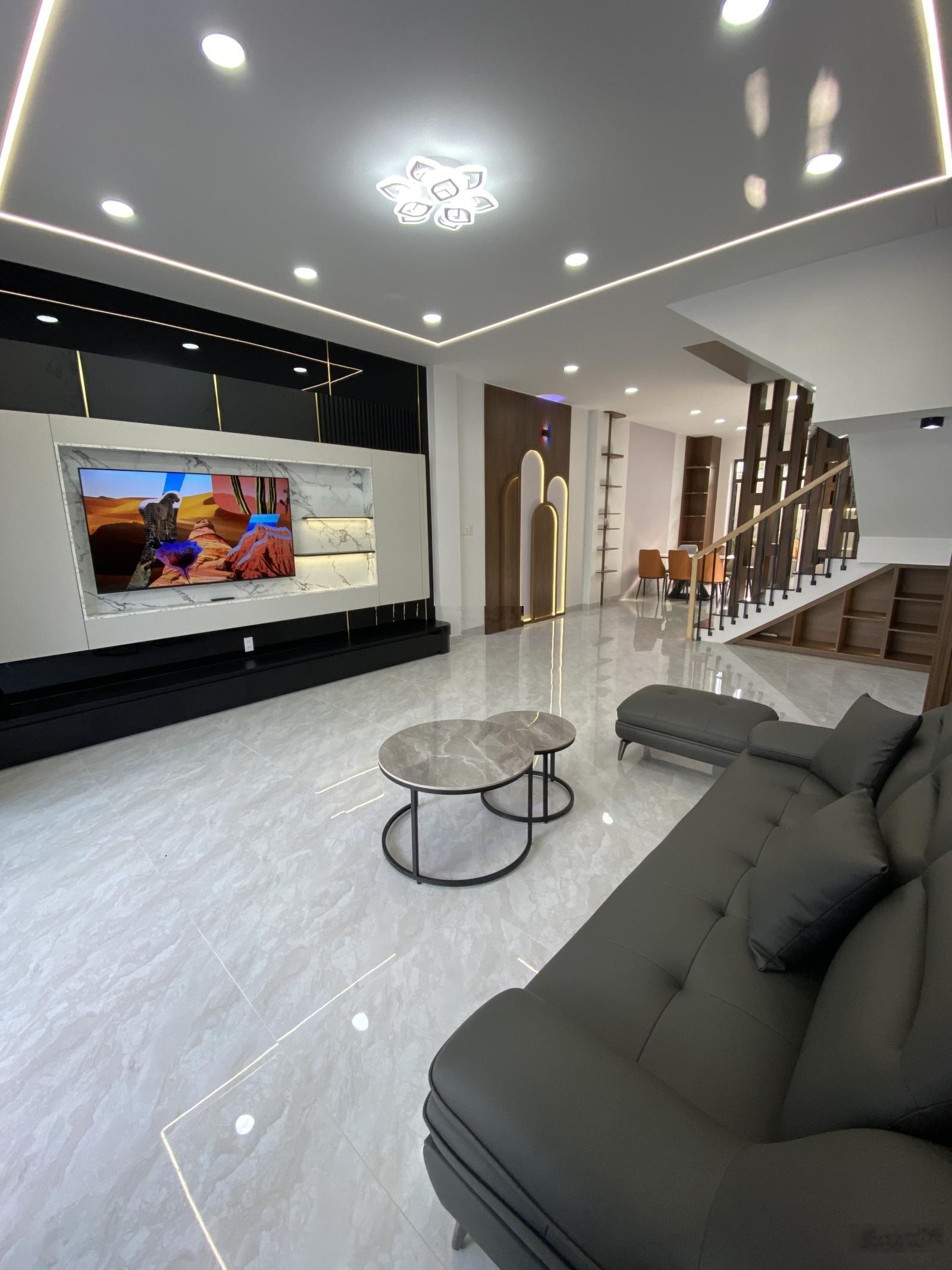 Bán nhà 4 tầng Mỹ gia 5 - đường 94