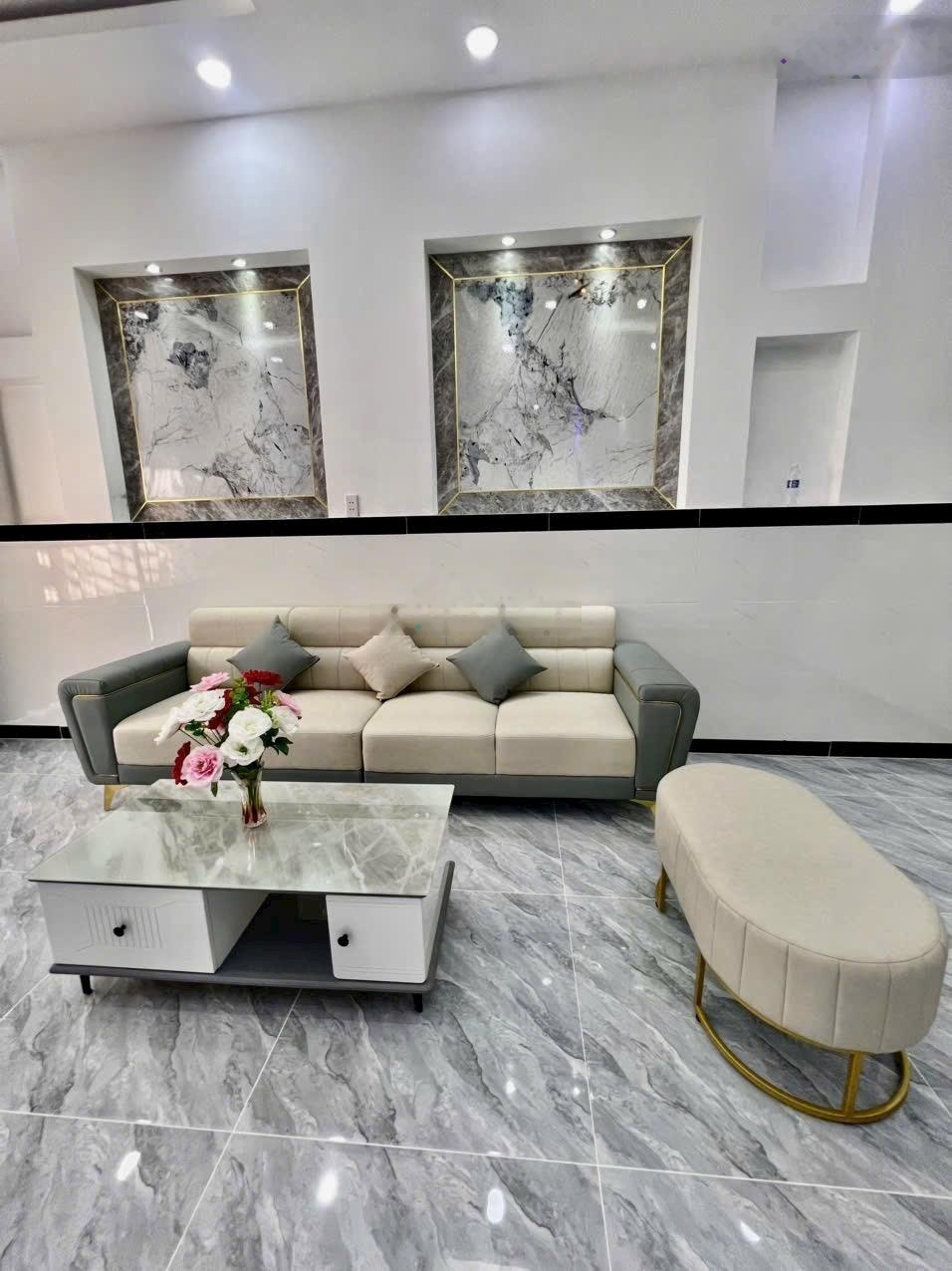 Bán căn nhà phố đẹp hẻm thông khu dân cư hiện hữu đông. Giá Rẻ