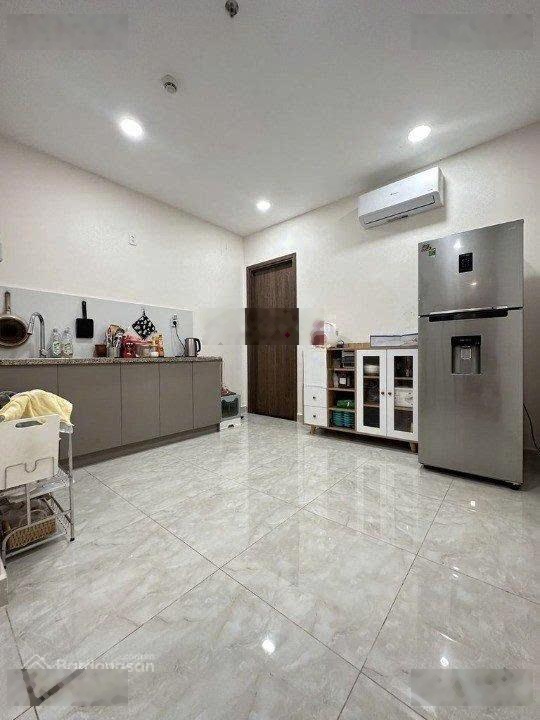 Cho thuê căn Park Legend - Hoàng Văn Thụ 40m2, 1PN, 1WC, 1 số nội thất . Giá 10tr - LH 0933481089