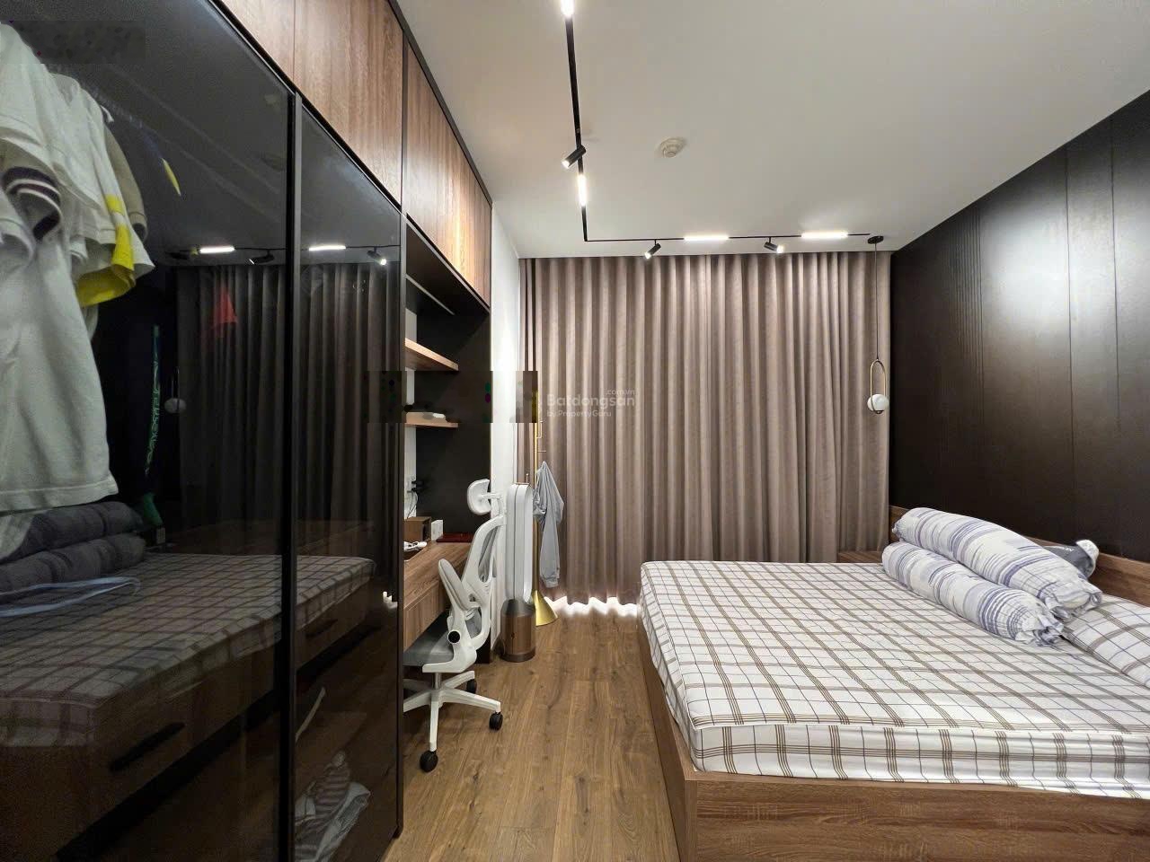 Cho thuê Garden Gate 88m2 thiết kế 2PN 2WC phòng khách rộng, gần công viên Gia Định, sân bay TSN