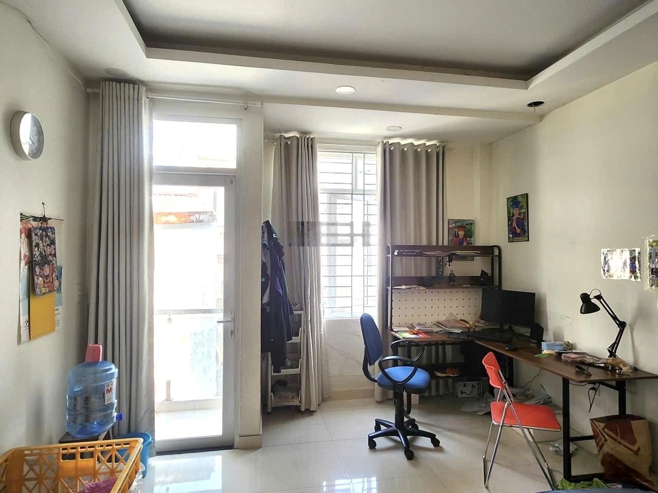 Bán nhà nguyễn đình chiểu, phú nhuận- 36m2- 4 tầng btct- ngang 3.9m- sát mặt tiền- không qh- 7.3 tỷ