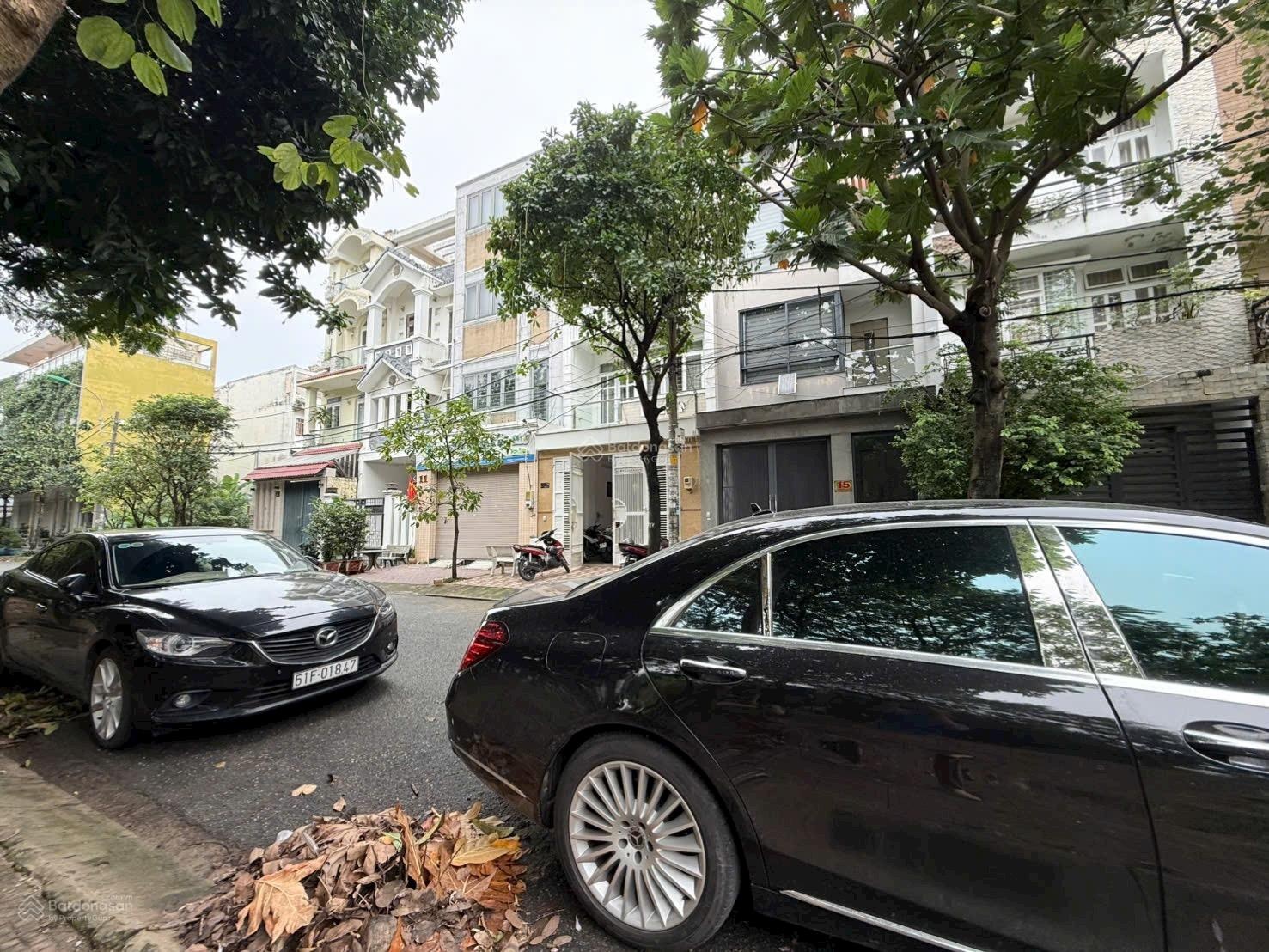 Bán đất MT đường số 1B. siêu hiếm khu ao sen.. 5x24m cạnh công viên giá tốt 11.9tỷ