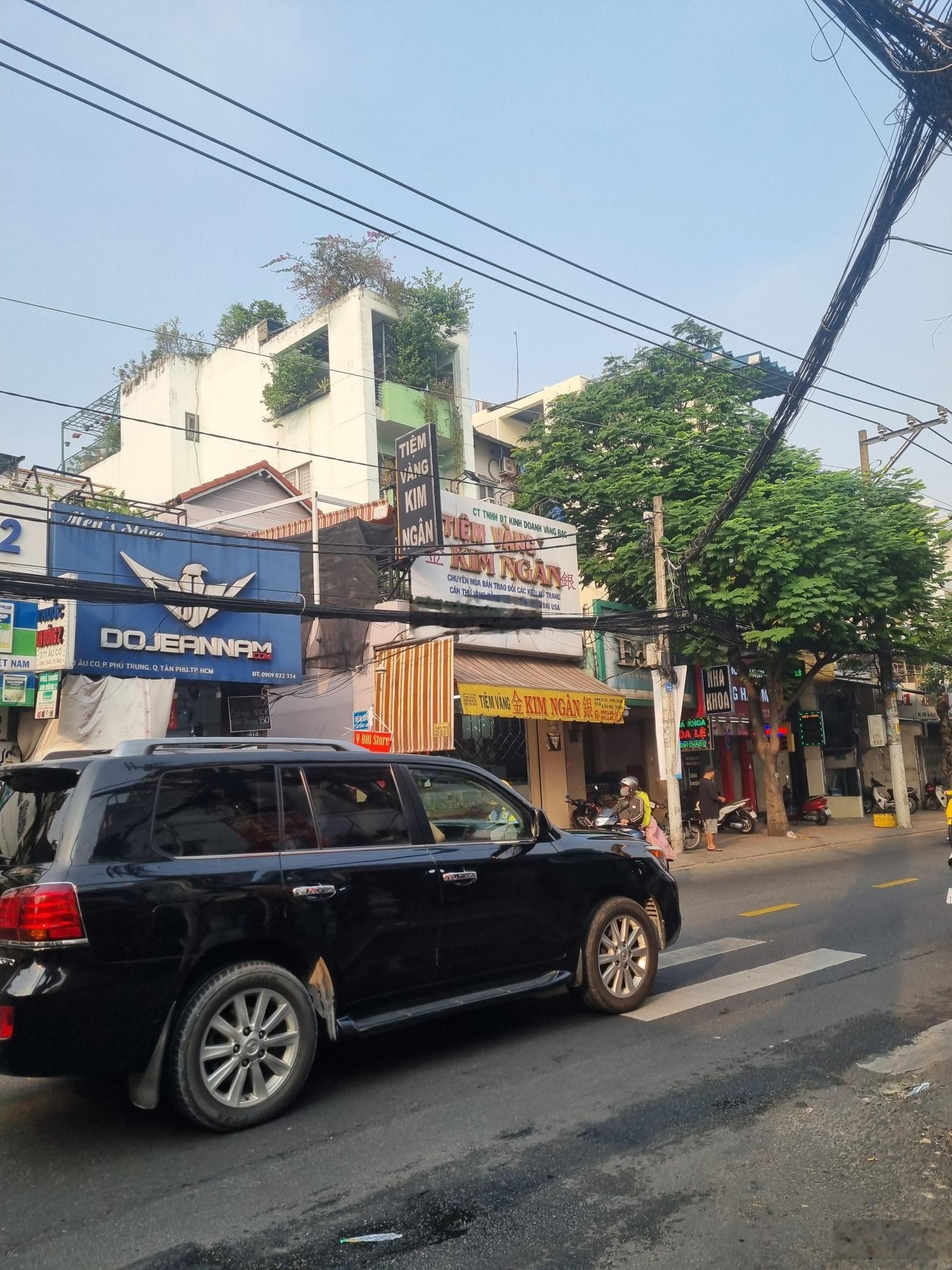 Nhà bán đ âu cơ- giáp q 11- hẻm 4m- 2 tầng- 44m2- 5,x tỷ